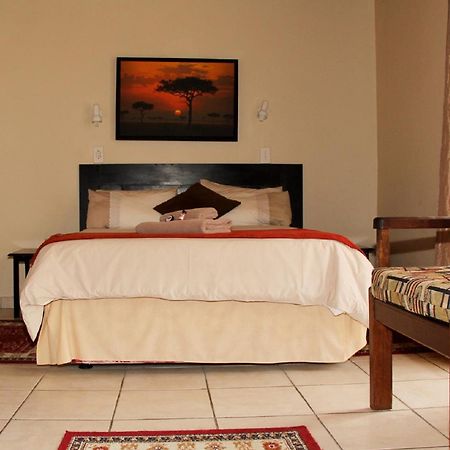 Rustenburg Guesthouse ห้อง รูปภาพ